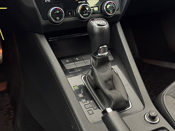 Skoda Octavia Scout 15 of 24