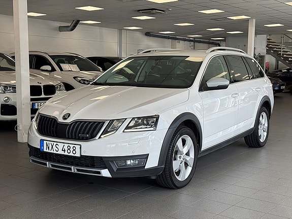 Skoda Octavia Scout 6 of 24