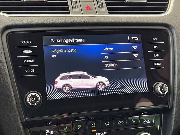 Skoda Octavia Scout 20 of 24