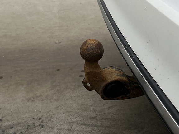 Volkswagen Passat Alltrack 11 of 30