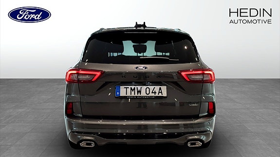 Ford Kuga 7 of 12
