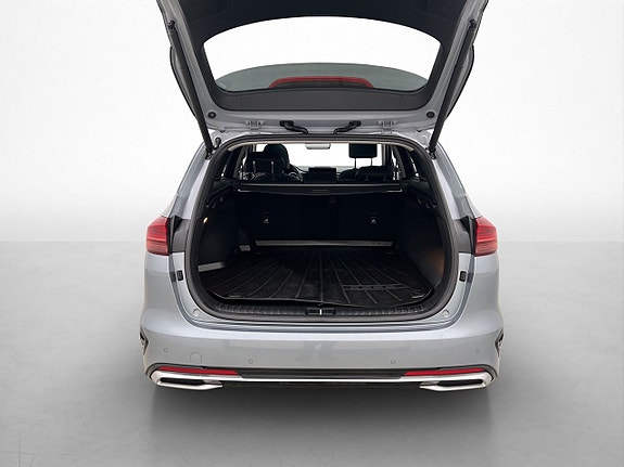 Kia Ceed 30 of 30