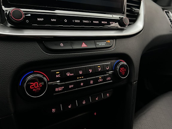 Kia Ceed 24 of 30
