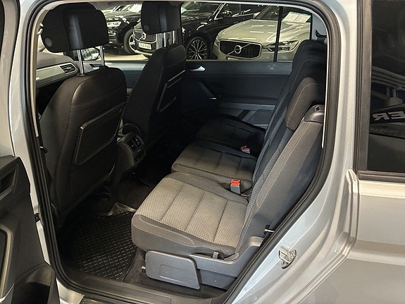 Volkswagen Touran 12 of 19