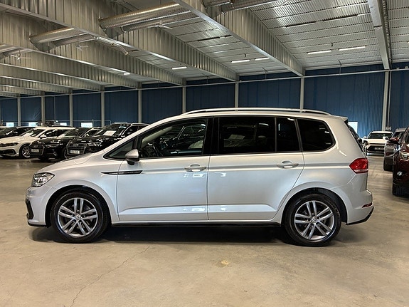 Volkswagen Touran 7 of 19