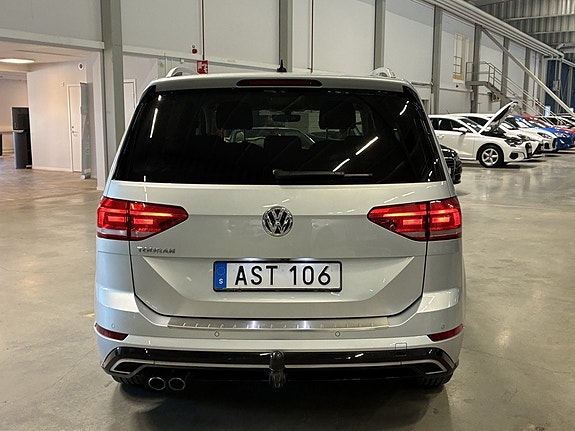 Volkswagen Touran 5 of 19