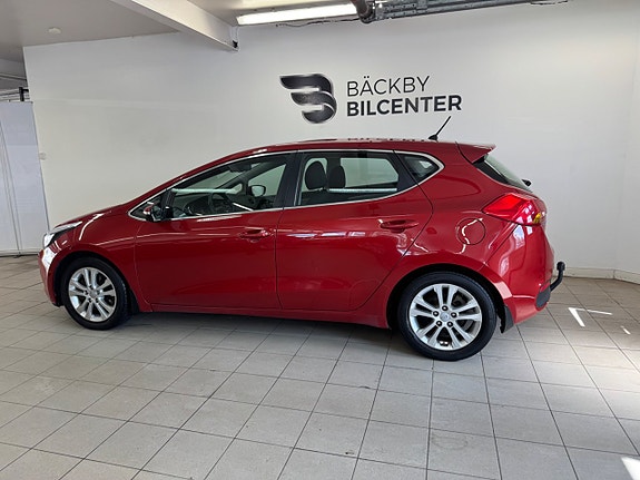 Kia Ceed 3 of 13