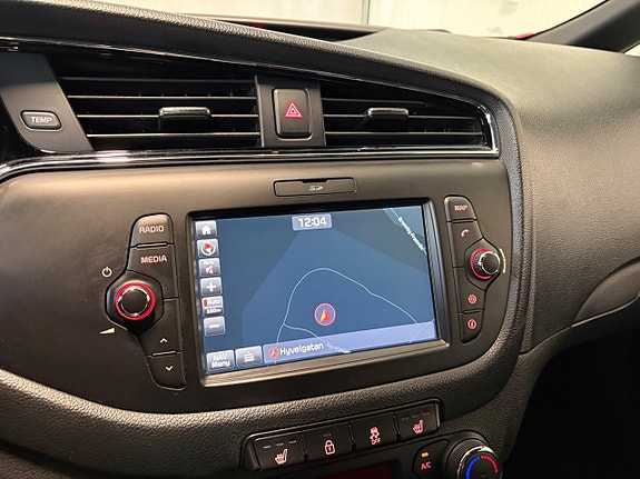 Kia Ceed 13 of 19