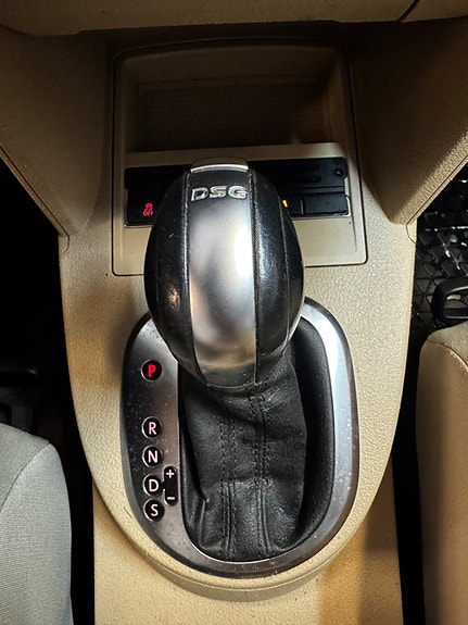 Volkswagen Touran 12 of 12