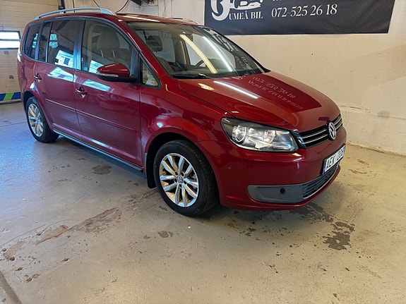 Volkswagen Touran 4 of 12