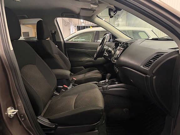 Mitsubishi ASX 16 of 30