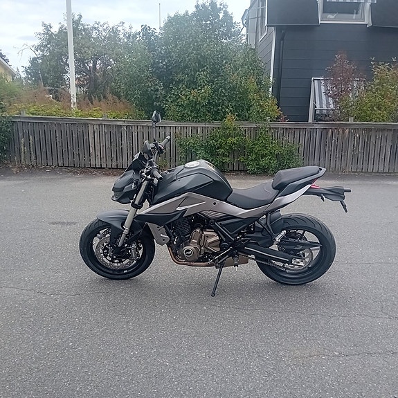 QJ Motor SRK 700 // 5 ÅRS GARANTI 5 of 7