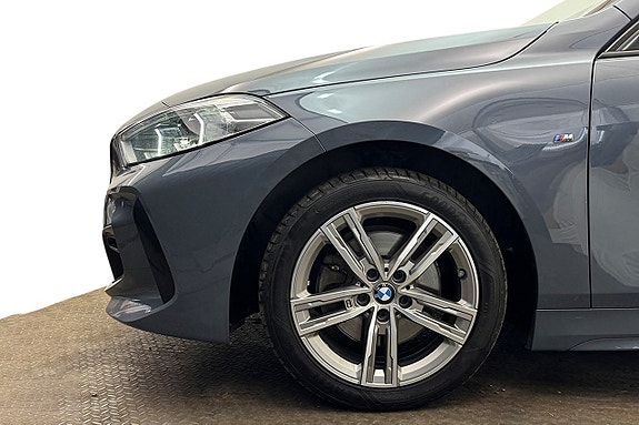 BMW 118i 10 of 30