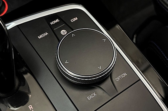 BMW 118i 27 of 30