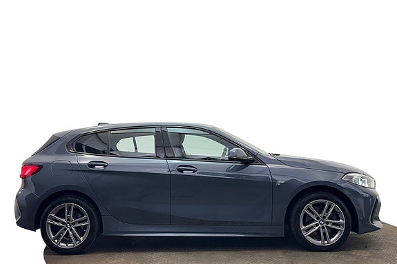 BMW 118i 5 of 30