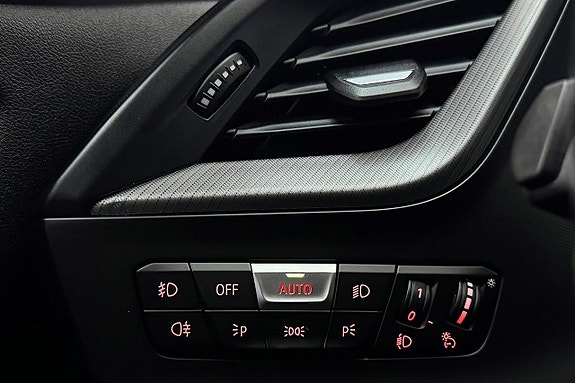 BMW 118i 28 of 30