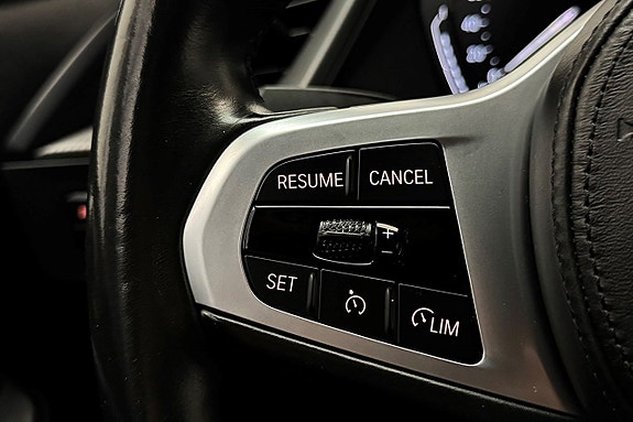 BMW 118i 18 of 30