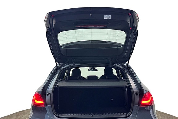 BMW 118i 7 of 30