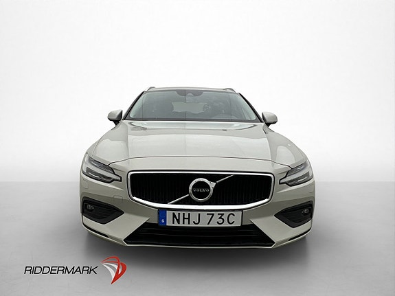 Volvo V60 2 of 30