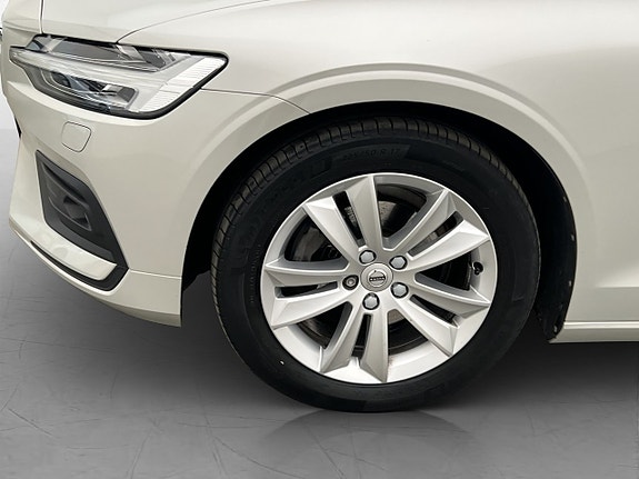 Volvo V60 28 of 30