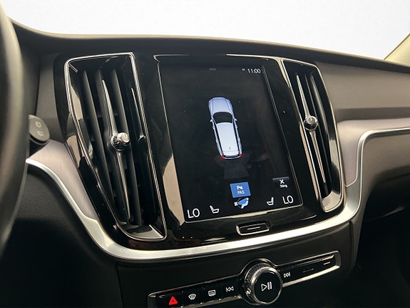 Volvo V60 18 of 30