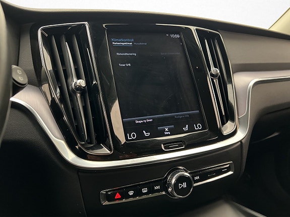 Volvo V60 20 of 30