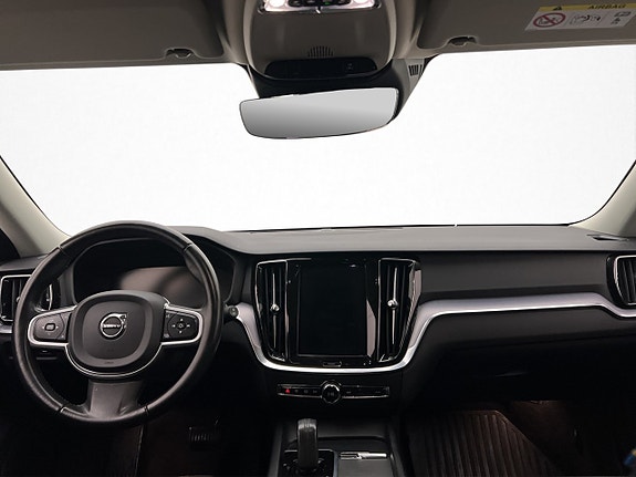 Volvo V60 12 of 30