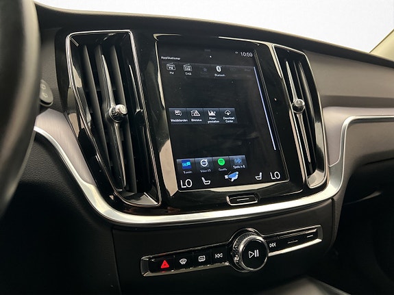 Volvo V60 22 of 30