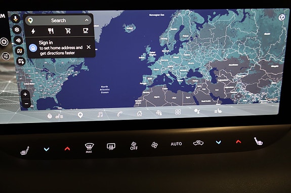 Nissan Leaf 19 of 24