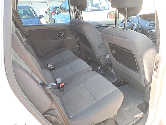 Renault Scenic III 7 of 8