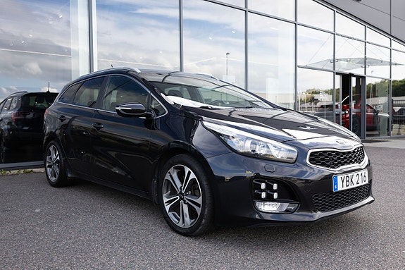 Kia Ceed 3 of 17