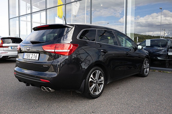Kia Ceed 5 of 17