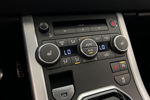 Land Rover Range Rover Evoque 27 of 30