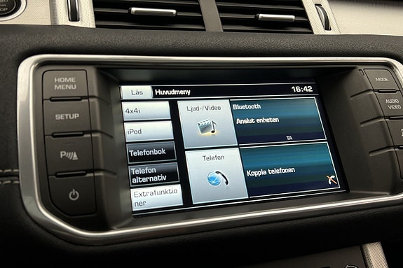 Land Rover Range Rover Evoque 25 of 30