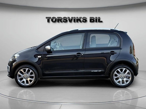 Volkswagen UP! 3 of 30