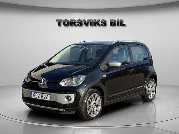 Volkswagen UP! 2 of 30