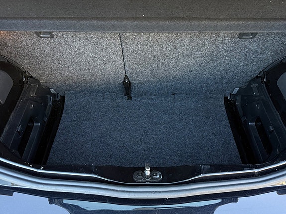 Volkswagen UP! 19 of 30
