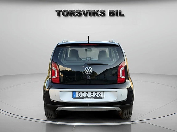 Volkswagen UP! 5 of 30