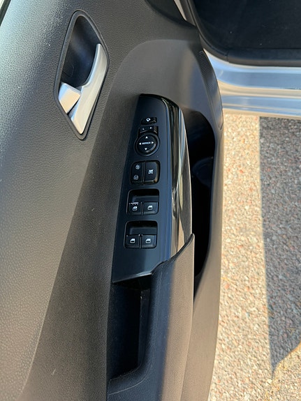 Kia Picanto 13 of 15