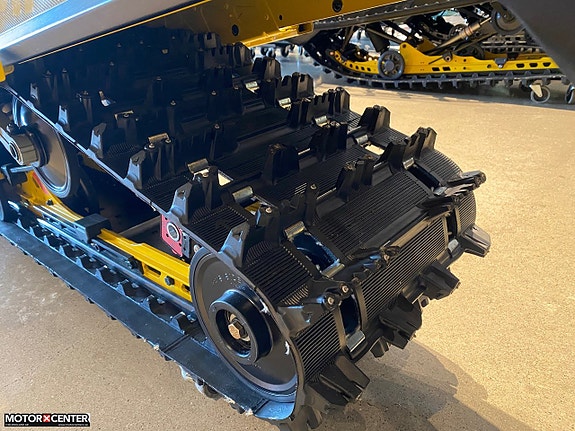 Ski-Doo MXZ XRS COMP 850 E-TEC *Ny framvagn 7 of 7