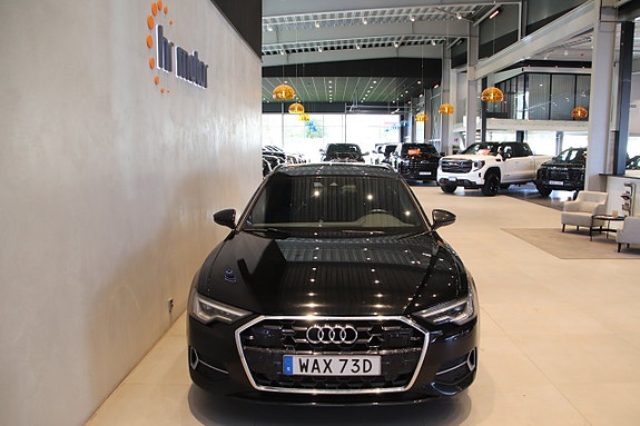 Audi A6 2 of 19