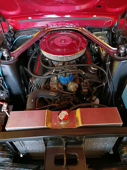 Ford Mustang 4 of 5