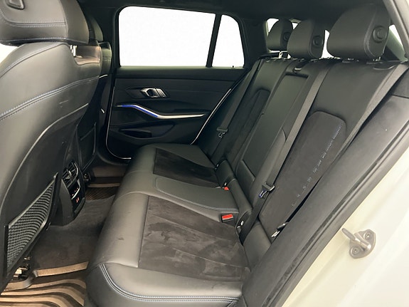 BMW 320 15 of 29
