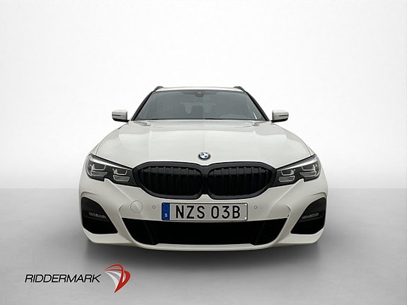 BMW 320 2 of 29
