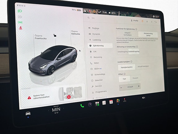 Tesla Model 3 20 of 30
