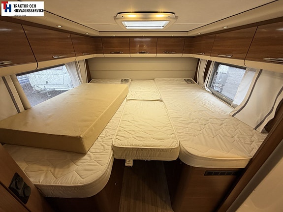 LMC I730G Explorer Comfort Line, Långbädd, Tak-säng, 3871 mil, Automat, 18 of 21