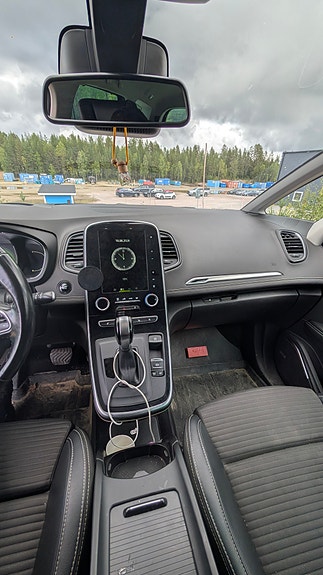 Renault Grand Scenic IV 8 of 10