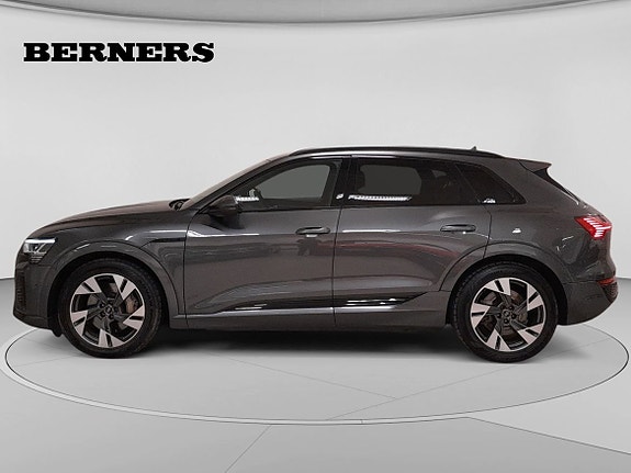 Audi Q8 e-tron 2 of 19