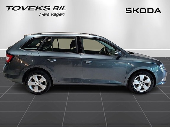 Skoda Fabia 2 of 21