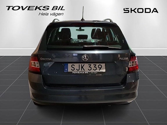 Skoda Fabia 4 of 21